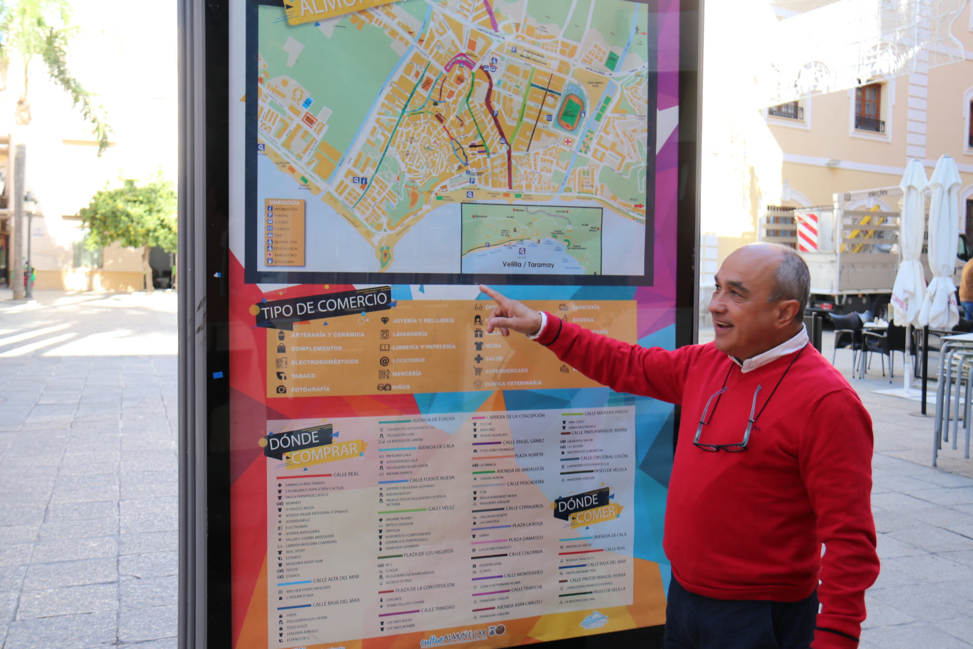 En marcha una campaña de promoción para realizar las compras navideñas en Almuñécar